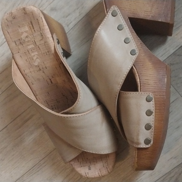 Korks Lynda Platform Sandal Size 7 - Picture 5 of 10